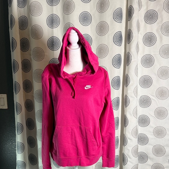 Nike Tops - Nike Women's Vibrant Pink Hoodie